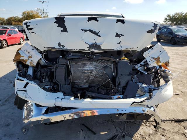 1C6RR6TT3KS689181 - 2019 RAM 1500 CLASS SLT თეთრი ფოტო 5