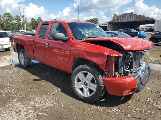 2GCEC19C871657921 - 2007 CHEVROLET SILVERADO C1500 红色 照片 4