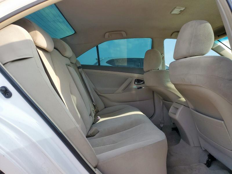 4T1BE46K69U896106 - 2009 TOYOTA CAMRY BASE WHITE photo 10