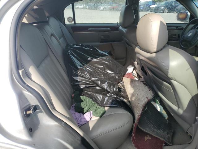 1LNHM81WX4Y633715 - 2004 LINCOLN TOWN CAR EXECUTIVE Silber Foto 10