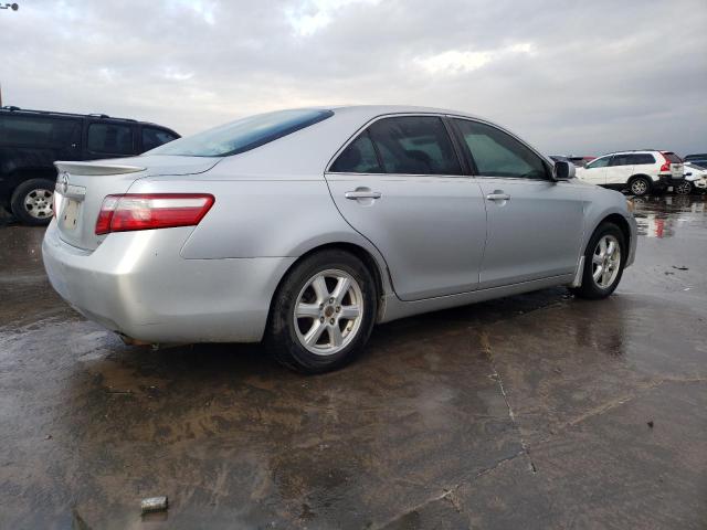 JTNBE46K573073203 - 2007 TOYOTA CAMRY CE SILVER photo 3