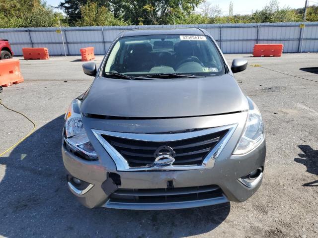3N1CN7AP5GL901058 - 2016 NISSAN VERSA S 灰色 照片 5