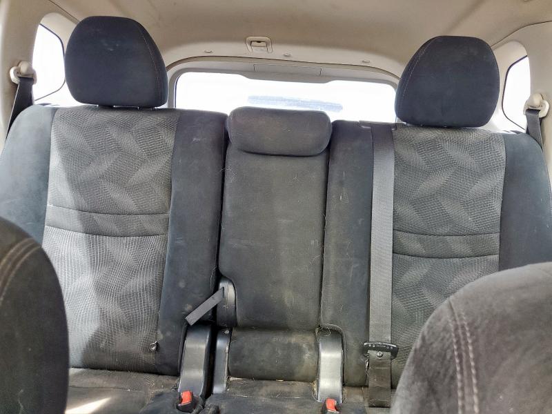 5N1AT2MT2FC886109 - 2015 NISSAN ROGUE S შავი ფოტო 10