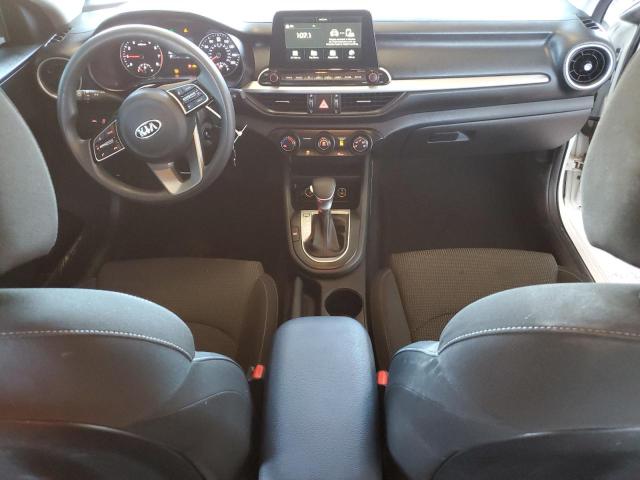 3KPF24AD4ME296599 - 2021 KIA FORTE FE WHITE photo 8