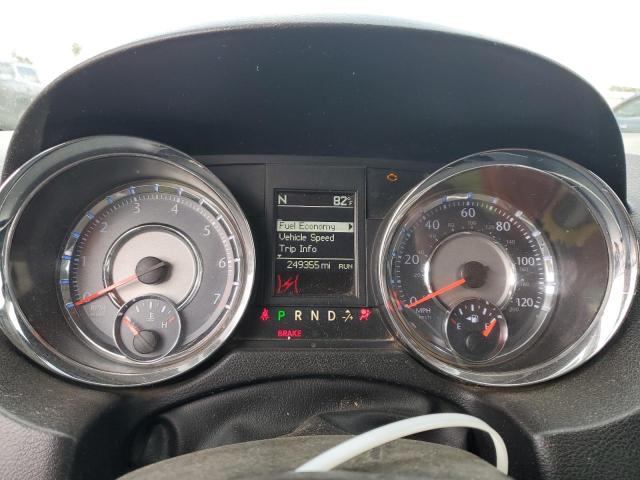 2C4RC1BG6DR657458 - 2013 CHRYSLER TOWN & COU TOURING 白色 照片 9