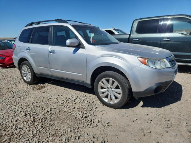 JF2SHADC7BH714032 - 2011 SUBA FORESTER 2.5X PREMIUM SILVER photo 4