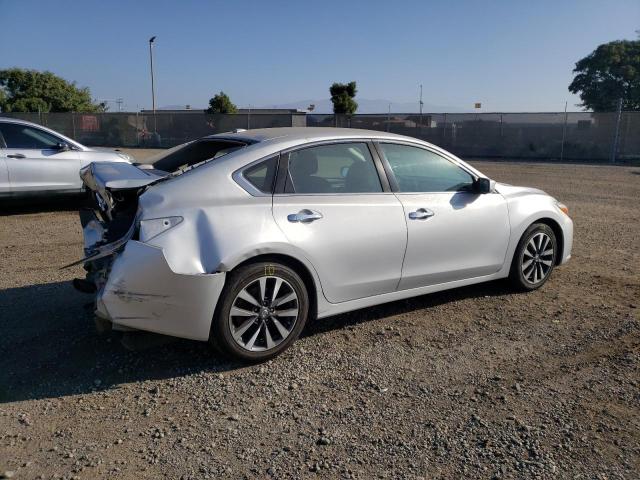 1N4AL3AP9HC210766 - 2017 NISSAN ALTIMA 2.5 SILVER photo 3