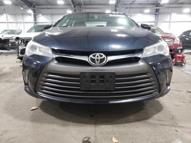 4T1BF1FK9GU261731 - 2016 TOYOTA CAMRY LE CHARCOAL photo 5