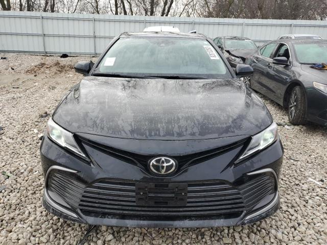 4T1C11AKXMU530213 - 2021 TOYOTA CAMRY LE BLACK photo 5