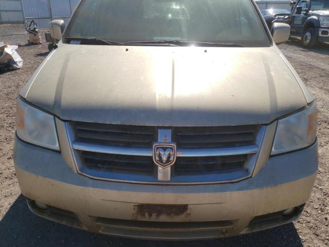 2D4RN5D19AR483149 - 2010 DODGE GRAND CARA SXT TAN photo 12