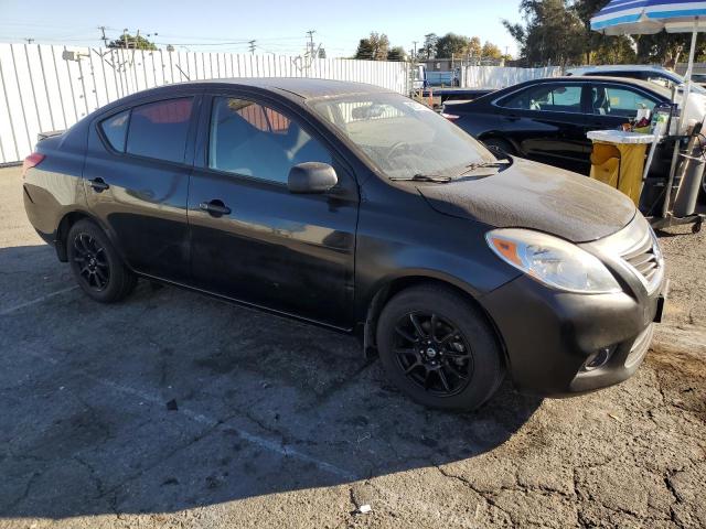 3N1CN7AP1EL837307 - 2014 NISSAN VERSA S BLACK photo 4