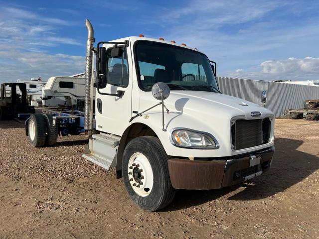 1FVACXDT3BHAX4081 - 2011 FREIGHTLINER M2 106 MEDIUM DUTY WHITE photo 1