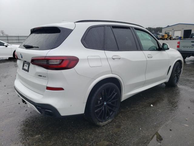 5UXCR4C02M9G80671 - 2021 BMW X5 SDRIVE 40I WHITE photo 3