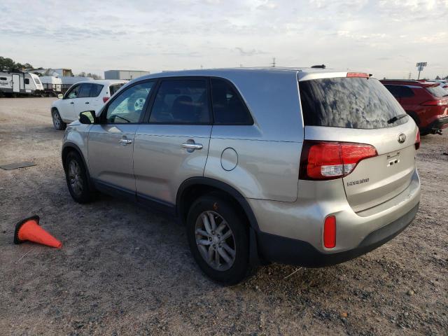 5XYKT3A6XFG661302 - 2015 KIA SORENTO LX SILVER photo 2