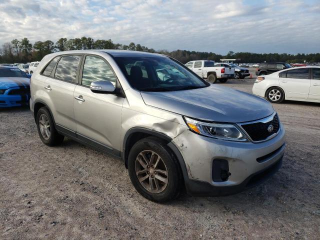 5XYKT3A6XFG661302 - 2015 KIA SORENTO LX SILVER photo 4