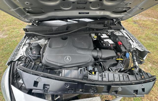 WDCTG4EB9JJ483844 - 2018 MERCEDES-BENZ GLA 250 SILVER photo 7