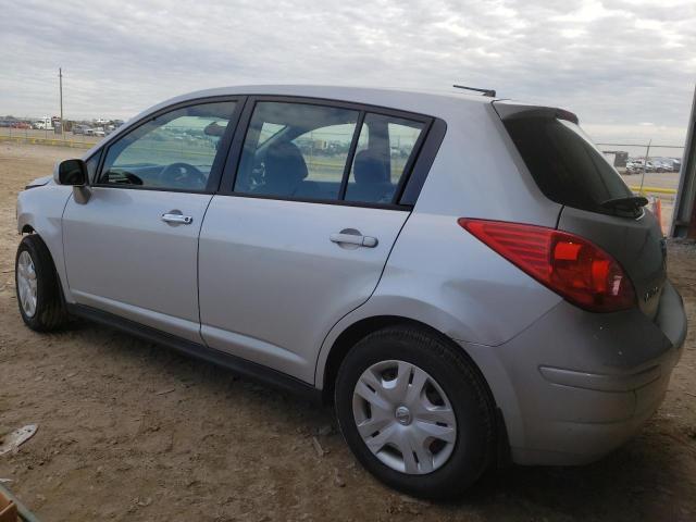 3N1BC1CP1BL468990 - 2011 NISSAN VERSA S SILVER photo 2