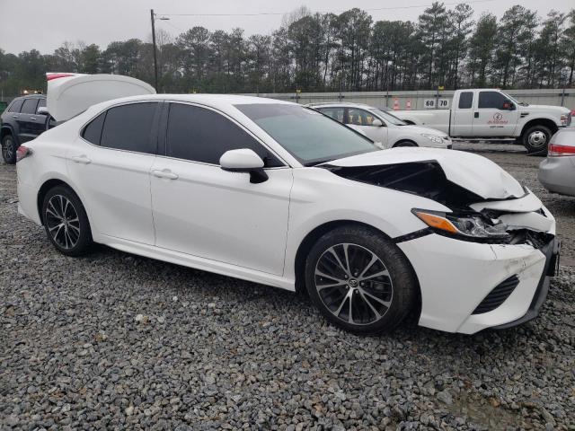 4T1B11HK8KU232709 - 2019 TOYOTA CAMRY L WHITE photo 4