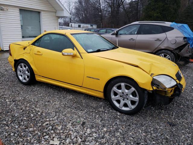 WDBKK49F42F251961 - 2002 MERCEDES-BENZ SLK 230 KOMPRESSOR YELLOW photo 4