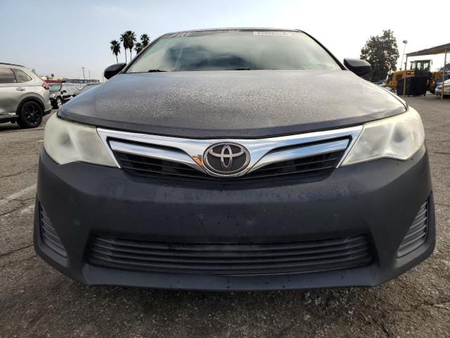 4T4BF1FK0DR333370 - 2013 TOYOTA CAMRY L GRAY photo 5