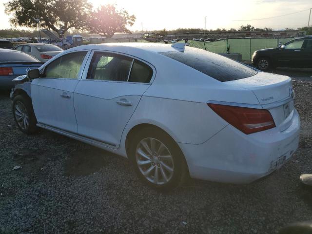 1G4GB5G30GF100978 - 2016 BUICK LACROSSE WHITE photo 2