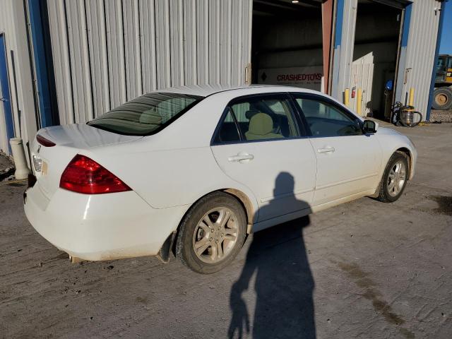 1HGCM56347A020631 - 2007 HONDA ACCORD SE WHITE photo 3