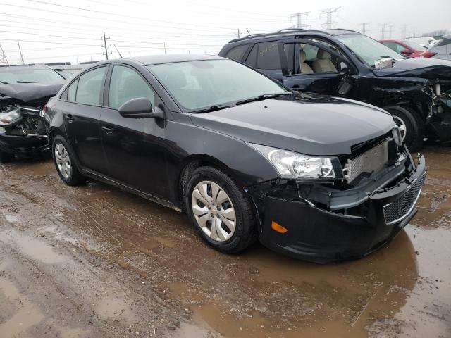 1G1PA5SH8E7133446 - 2014 CHEVROLET CRUZE LS BLACK photo 4