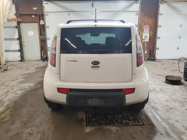 KNDJT2A24B7725358 - 2011 KIA SOUL + WHITE photo 6