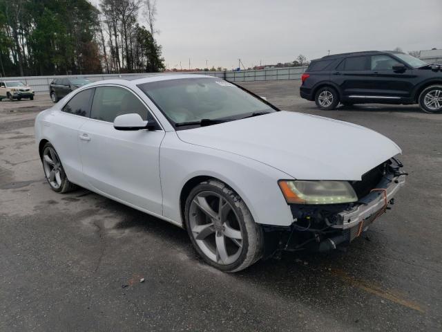 WAULFAFR9CA014529 - 2012 AUDI A5 PREMIUM PLUS WHITE photo 4