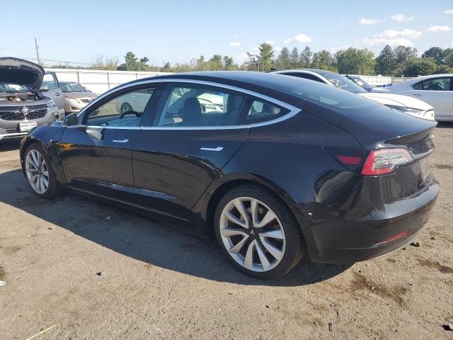5YJ3E1EB9JF071814 - 2018 TESLA MODEL 3 黑色 照片 2