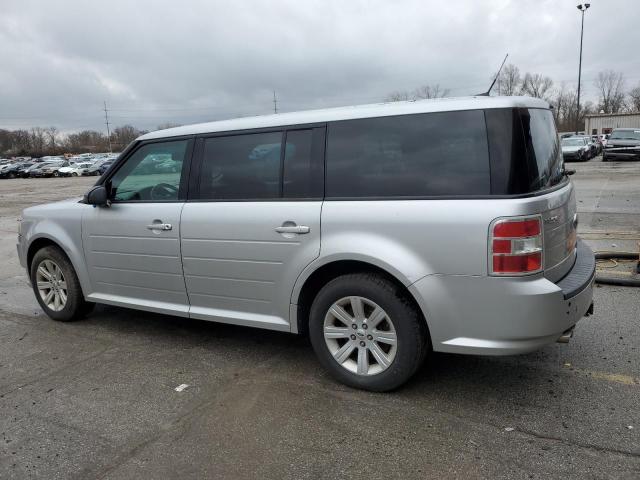 2FMGK5BC8ABA46359 - 2010 FORD FLEX SE SILVER photo 2