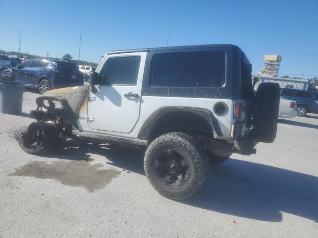 1C4AJWAG5FL552245 - 2015 JEEP WRANGLER SPORT WHITE photo 2