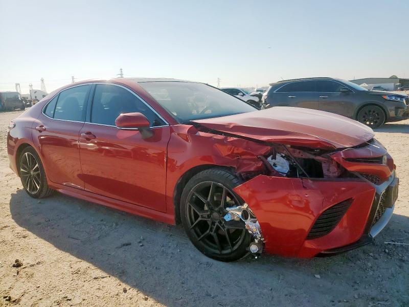 4T1B61HK5KU179159 - 2019 TOYOTA CAMRY XSE 红色 照片 4