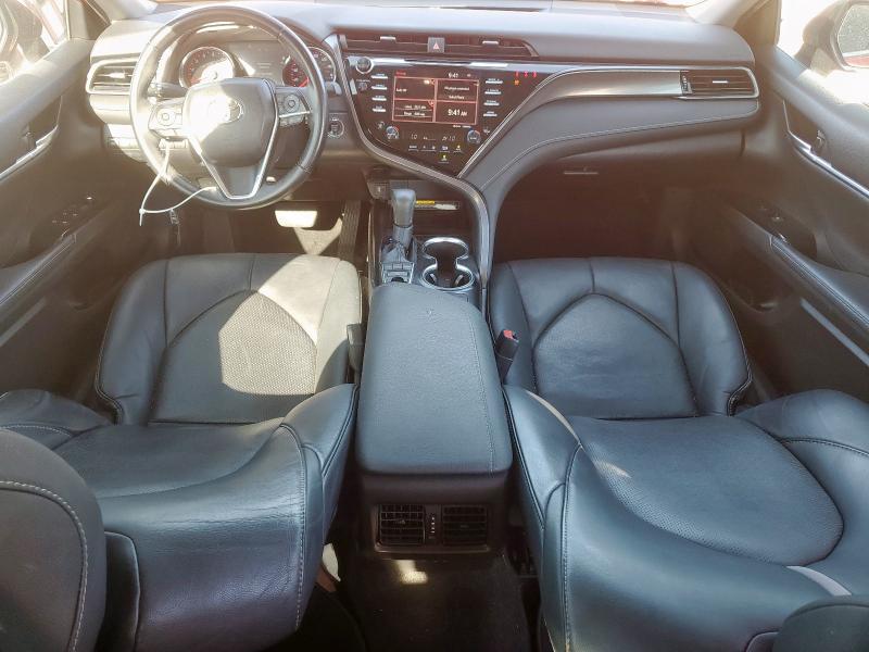 4T1B61HK5KU179159 - 2019 TOYOTA CAMRY XSE 红色 照片 8