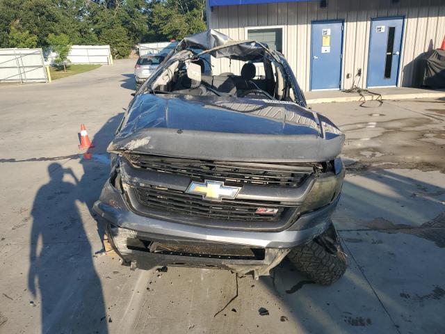 1GCPTDE16J1303407 - 2018 CHEVROLET COLORADO Z71 GRAY photo 5