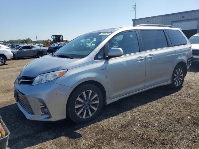 2020 TOYOTA SIENNA XLE, 