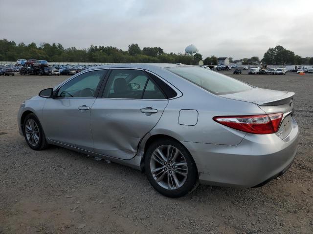 4T1BF1FK8GU156405 - 2016 TOYOTA CAMRY LE SILVER photo 2