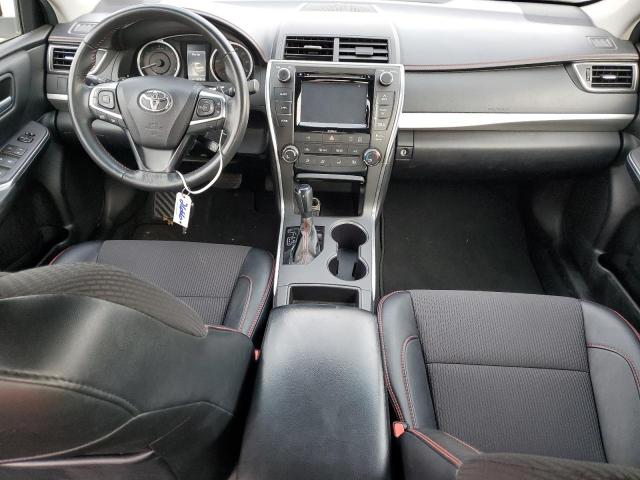 4T1BF1FK8GU156405 - 2016 TOYOTA CAMRY LE SILVER photo 8