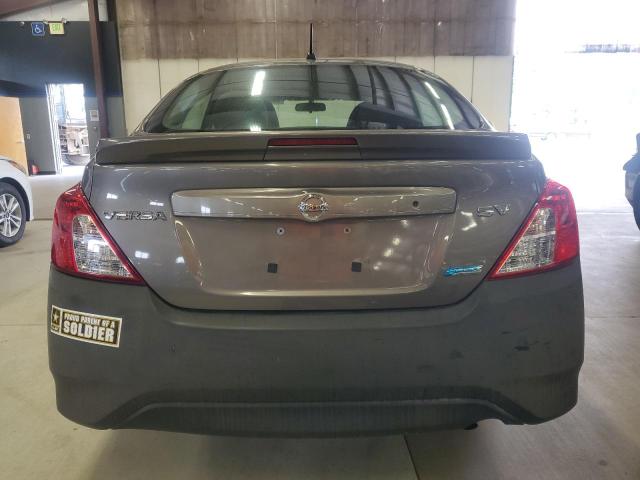 3N1CN7AP4GL898914 - 2016 NISS VERSA S GRAY photo 6