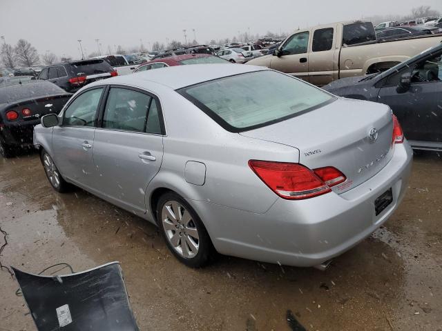 4T1BK36B75U057109 - 2005 TOYOTA AVALON XL SILVER photo 2