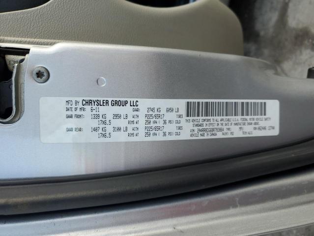 2A4RR8DG6BR783864 - 2011 CHRYSLER TOWN & COU TOURING L SILVER photo 13