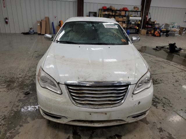 1C3BC7EG9BN554839 - 2011 CHRYSLER 200 LIMITED WHITE photo 5