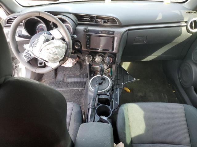 JTKJF5C73GJ014996 - 2016 TOYOTA SCION TC თეთრი ფოტო 8