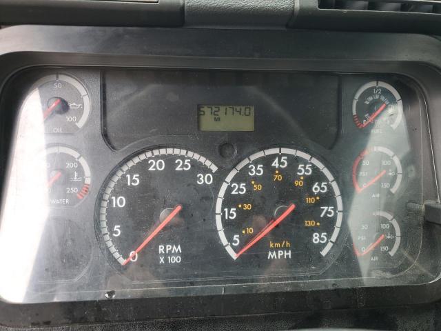 1FUJGECK7BSAW0080 - 2011 FREIGHTLINER CASCADIA WHITE photo 8