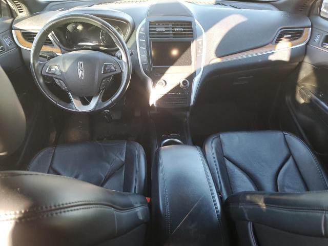 5LMCJ3D93HUL69999 - 2017 LINCOLN MKC RESERVE BLUE photo 8