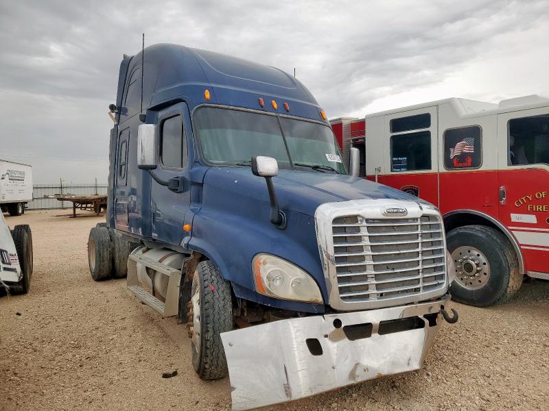2010 FREIGHTLINER CASCADIA, 