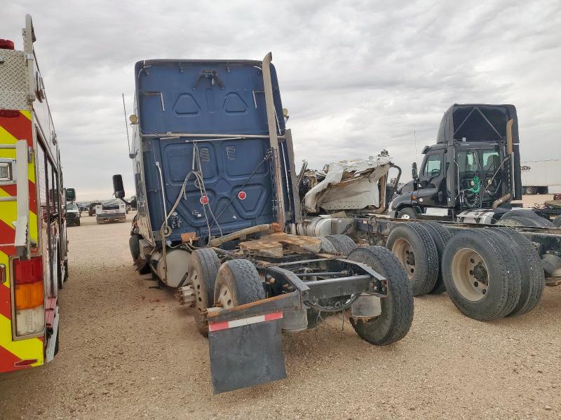 1FUJGLDR7ASAH9349 - 2010 FREIGHTLINER CASCADIA BLUE photo 3