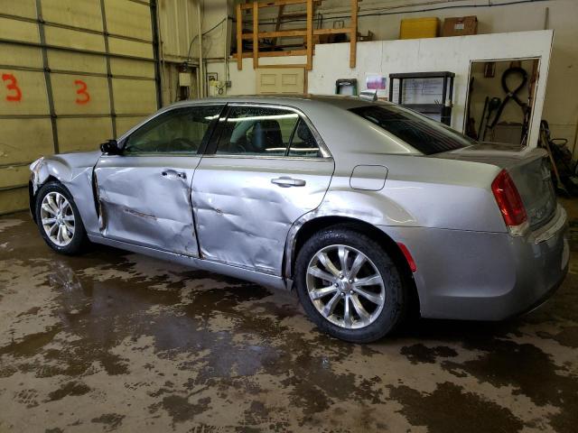 2C3CCARG5HH539025 - 2017 CHRYSLER 300 LIMITED SILVER photo 2