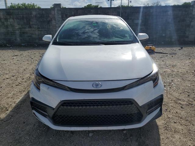 JTDS4MCE8N3511781 - 2022 TOYOTA COROLLA SE WHITE photo 5