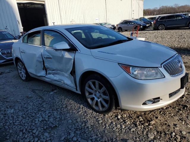 1G4GE5EVXAF271661 - 2010 BUICK LACROSSE CXS WHITE photo 4
